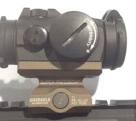 Geissele Aimpoint mount and charging handle | thefirearmblog.com
