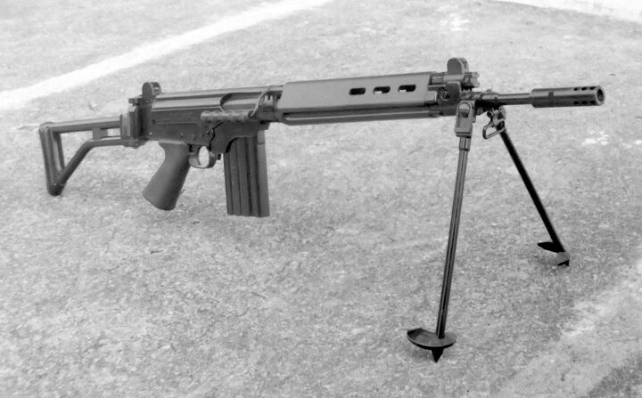 I'm Rifle IMBEL 5.56x45mm IA2 rifle/carbine development and status report ...