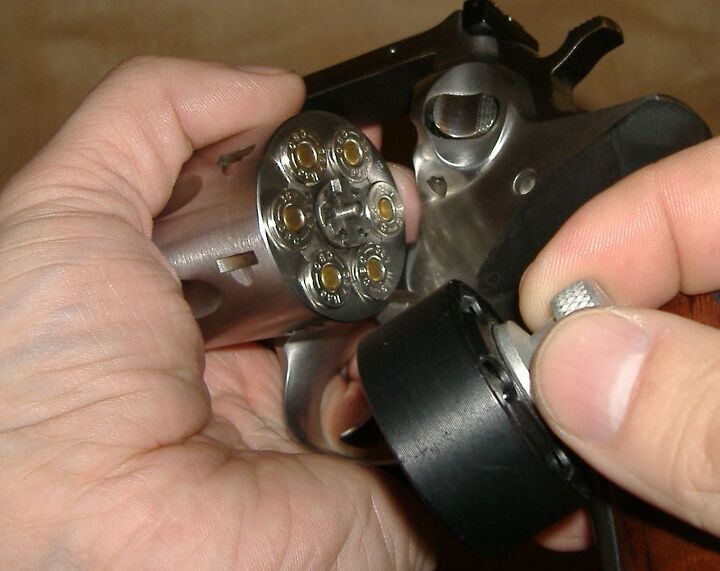 Requiem Revolver Speedloader Speed Reloading a Revolver | thefirearmblog.com