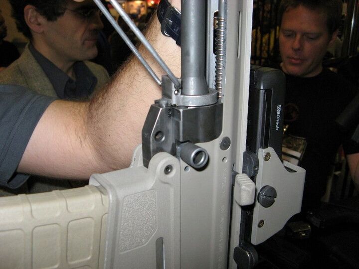 Mesa Da Rifle Photos of the Magpul Masada rifle | thefirearmblog.com
