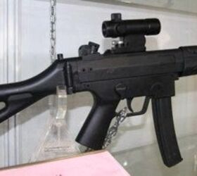 Chinese MP5 style 9mm submachine gun