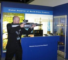 DSEi 09: PMP Neopup 20mm Personal Area Weapon