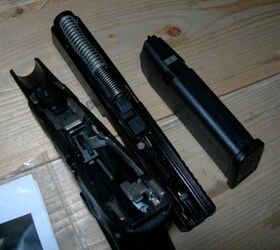 Gen4 Dual Recoil Spring. Note magazine has two cut-outs to accommodate swappable mag release.