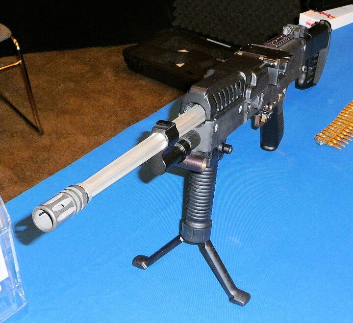 LSAT light machine gun and rifle | thefirearmblog.com