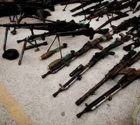 Guns captured by the police in Rio de Janeiro | thefirearmblog.com