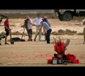 Clay Pigeon Shooting with Golf Clubs instead of Shotguns