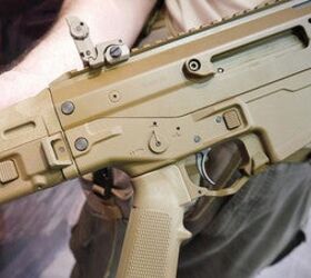 Remington Acr Contre Bushmaster Acr Bushmaster ACR 5.56mm Advanced