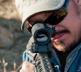 ELCAN SpecterOS4x fixed four-power Combat Gun Sight