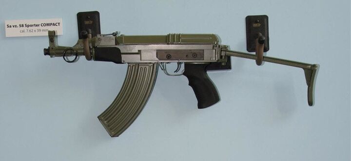 Czech 58 Rifle Czech Small Arms vz. 58 Rifles: PDW, Sporting and Bolt Action ...