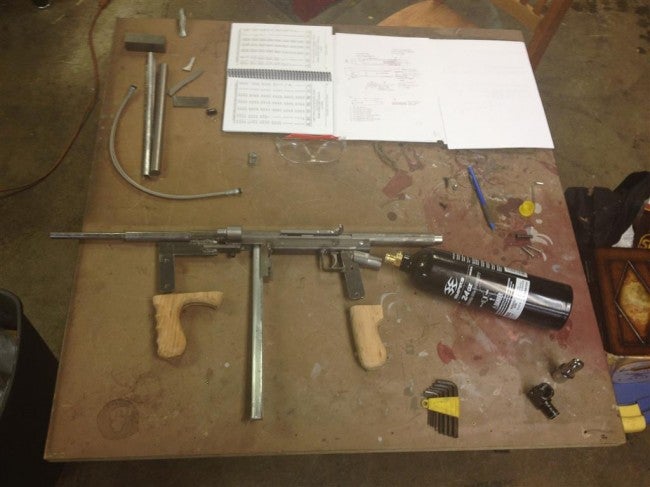.32 Cal Caselman Air-Powered Machine Gun (UPDATE: More photos ...