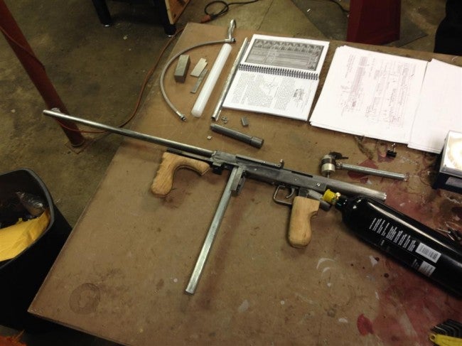.32 Cal Caselman Air-Powered Machine Gun (UPDATE: More photos ...