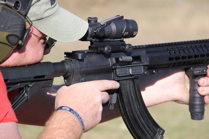 Review: The New CMMG MK47 Mutant | thefirearmblog.com