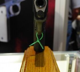 The GT Monolith Stinger, front profile, note the geometric, flat-bottom dust cover.