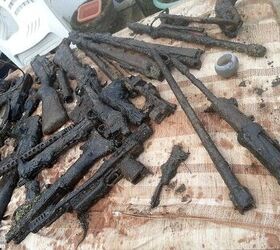 2600B5CF00000578-2966075-A_teenage_metal_detector_discovered_40_weapons_dumped_in_the_Som-a-20_1424737783725