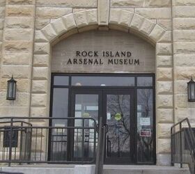 Checking out Rock Island Arsenal Museum