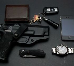 Weekend Photo: EDC with custom S&W M&P9