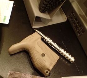 SHOT 2016] A plethora of cool new things at Mako Group/FAB Defense