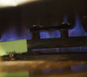 In this photo you get a better view of the gas flame heating the brass.