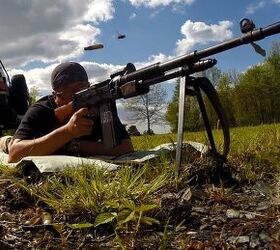 FNH Classic Machine Guns: BAR Model D vs FAL