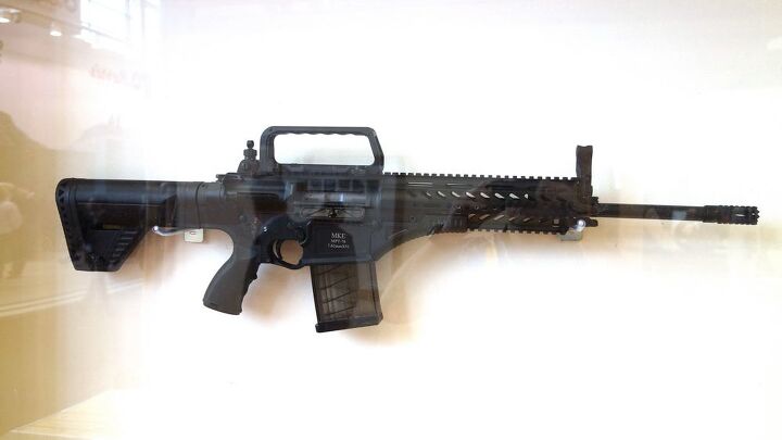 Mpt 76 Rifle New rifle from MKE. MPT-76 in 7,62×51 NATO and the MP5 clones at IWA ...
