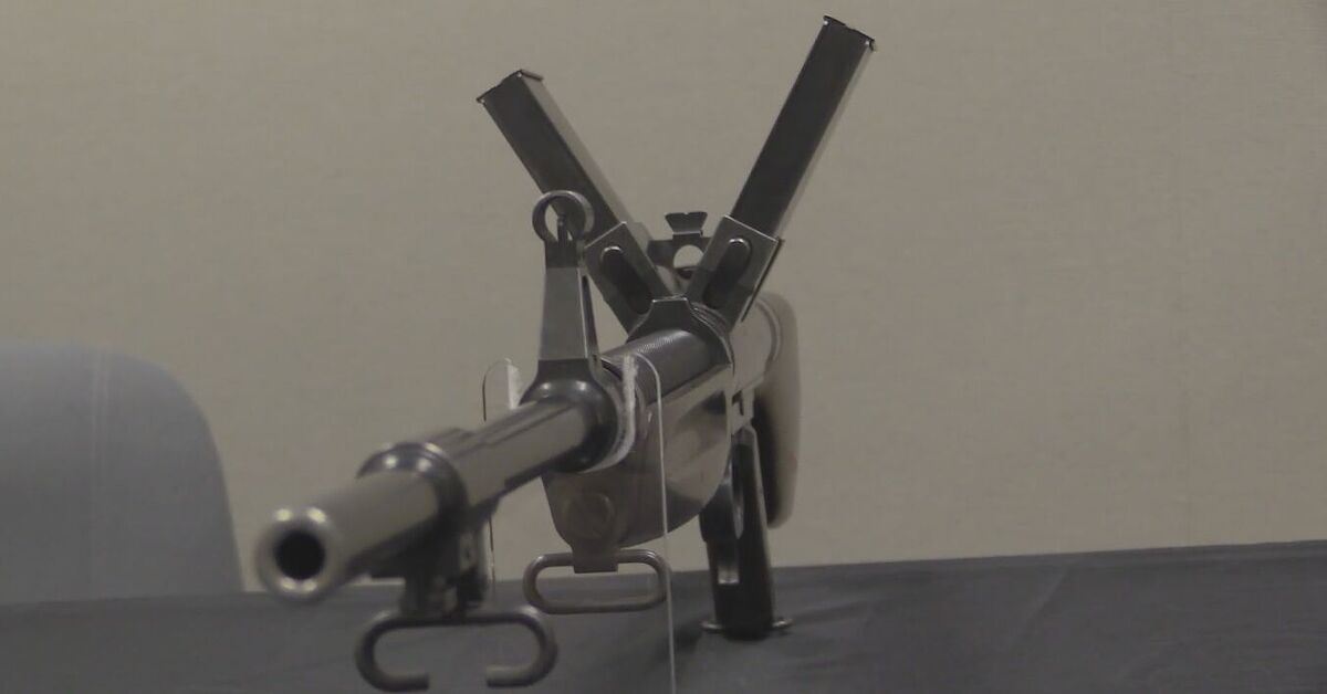 More on the Winchester-Burton Machine Rifle, from Forgotten Weapons ...