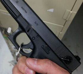 Movie Armaments Vault Glock 18