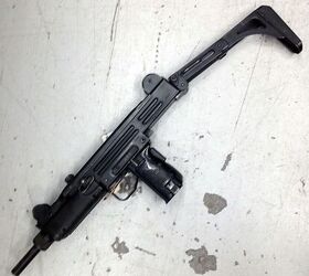 Movie Armaments Vault Uzi