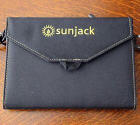 SunJack 14W Solar Panel / Charger + 8000mAh Battery Pack (With Quick Charge)