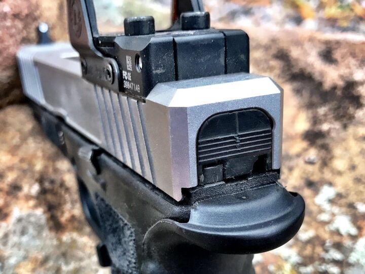 Curved Face Carry Trigger With Bar For Gen 3 Glock Models 17, 19, 23 Curved Face Carry Trigger With Bar For Gen 3 Glock Models 17, 19, 23