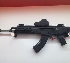 Kalashnikov USA Shows Off AK-Alfa, US-Made PP-19-01 Vityaz | SHOT 17