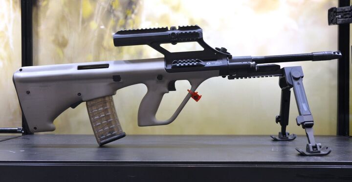 Steyr AUG 40:th Anniversary Limited Edition STG77 | SHOT 17 ...