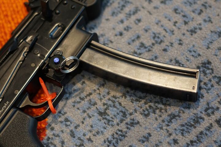 Kalashnicohn's U.S. Made Vityaz , Interchangeable Magazine Wells | SHOT ...