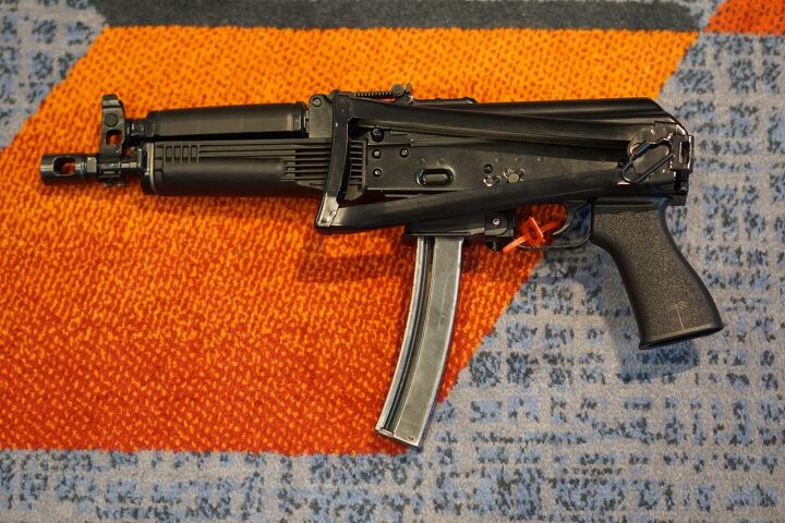 Kalashnicohn's U.S. Made Vityaz , Interchangeable Magazine Wells | SHOT ...