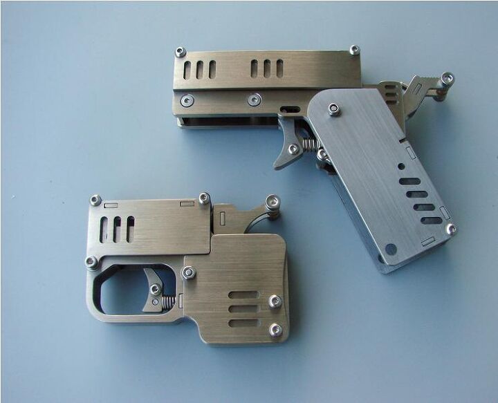 Click Clack Revolver Review: Folding Matchstick Revolver | thefirearmblog.com