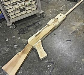 GIANT Wooden AK47 Sculpture | thefirearmblog.com