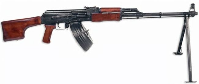 Type 81m Rifle Chinese Type 81 in Baghdad | thefirearmblog.com