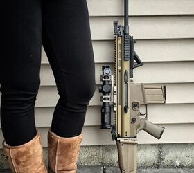 POTD: SCAR – Super Cool AR Or Ugg Boot Gun Stand?