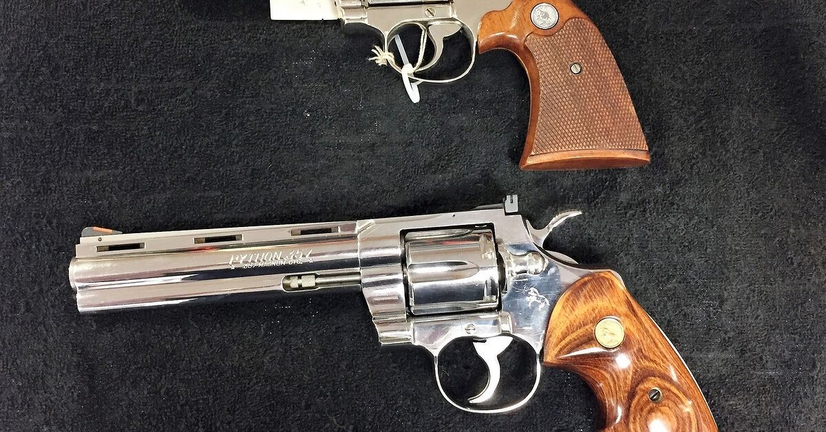 Diamond Back Revolver Vs Python Size 1976 Colt Python