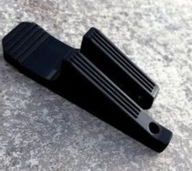 shooters element extended magazine release for cz scorpion evo 3