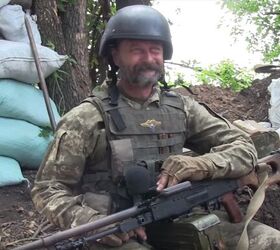 "We Use Coca-Cola to Clean Our Guns" – Grizzled Ukraine Army Vet Talks Shop in Video