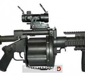 Vietnamese Range Compensating M79 Holographic Sight