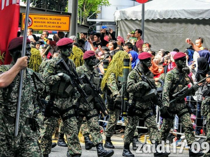 Merdeka 2017: Malaysia's Small Arms Arsenal On Parade | thefirearmblog.com
