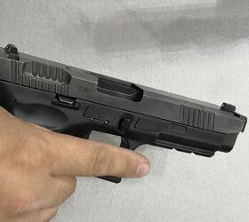 IWA 2018] Czech Small Arms vz. 15 Polymer Handgun | thefirearmblog.com