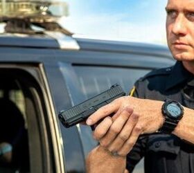 Police officer with Glock 45 (Glock)