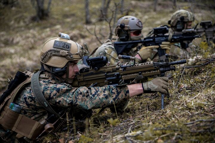 POTD: USMC with Norwegian Coastal Ranger Commando during Platinum Ren ...