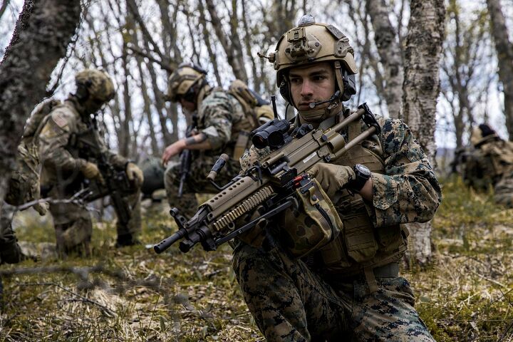 POTD: USMC with Norwegian Coastal Ranger Commando during Platinum Ren ...