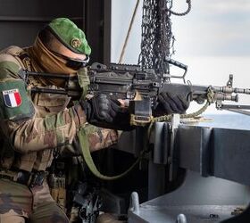 POTD: French Foreign Legion at Sea with HK416F and FN Minimi