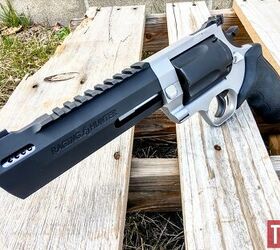 Wheelgun Wednesday: First Look at the Taurus Raging Hunter 460 ...