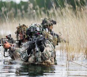 POTD: Latvian Mechanized Brigade with FN Minimi & HK G36 ...