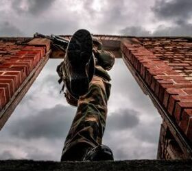 potd famas fusil d assaut de la manufacture d armes de saint etienne